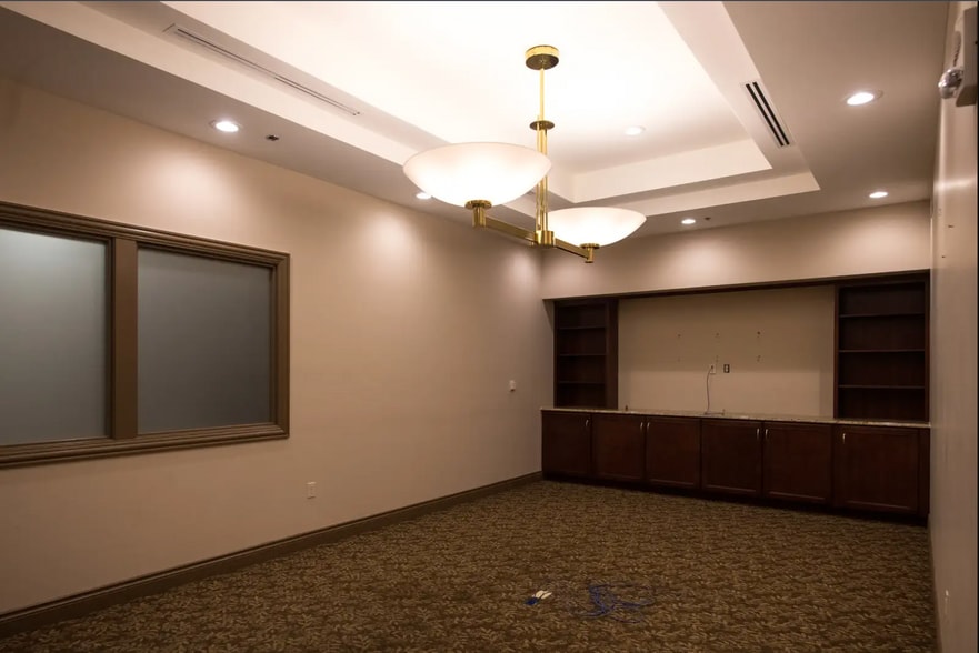 More Photos Of 125 S Kalamazoo Mall, Kalamazoo Office For Lease