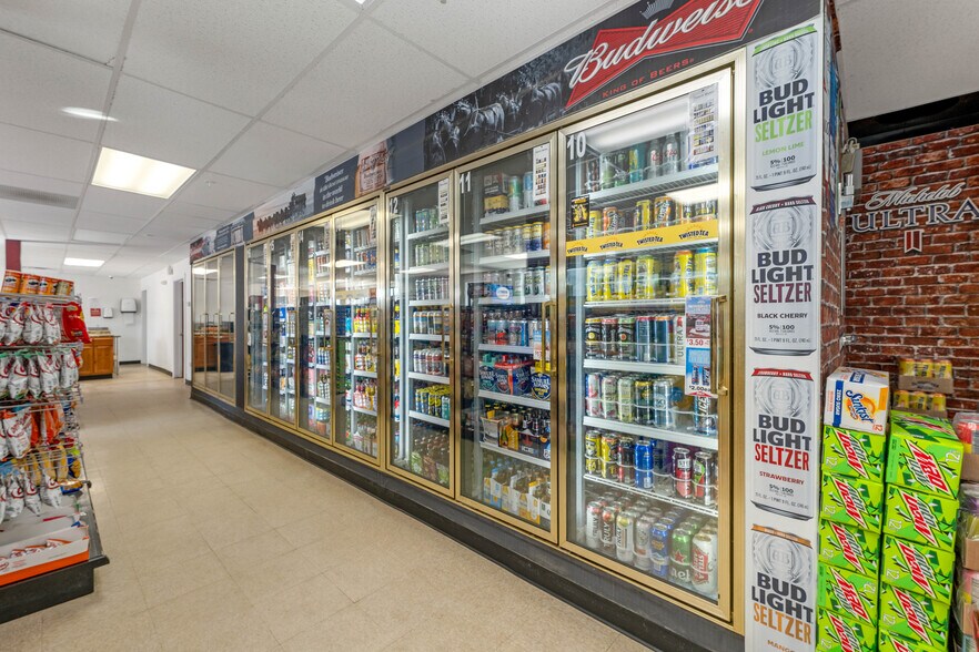 More Photos Of 2 Hill Rd, Franklin Storefront Retail Residential For Sale