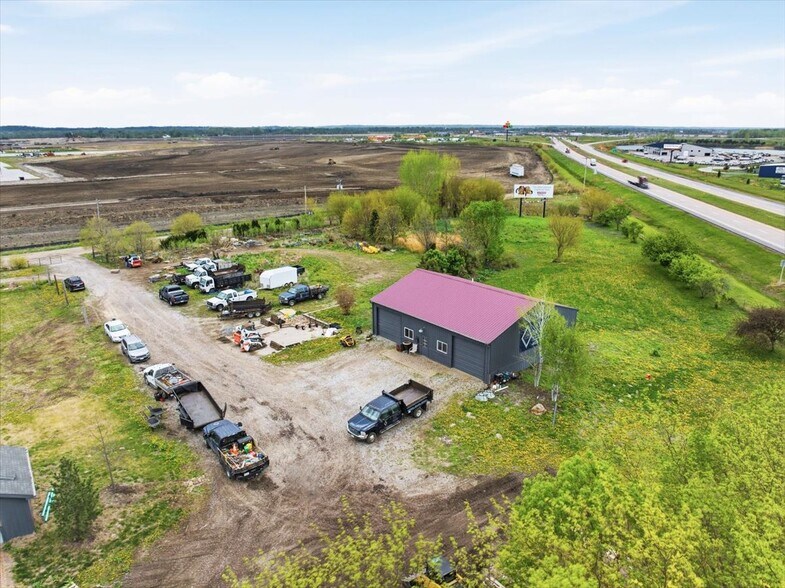 More Photos Of 6610 N 264th Cir, Valley Warehouse For Sale