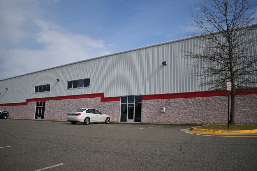 More Photos Of 115 Juliad Ct, Fredericksburg Warehouse For Lease