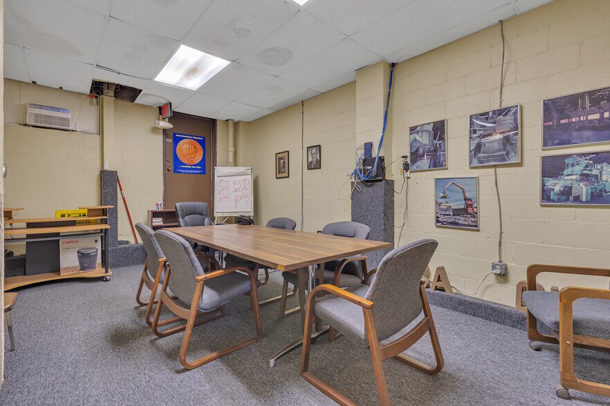 More Photos Of 701-703 Midland Ave, Midland Office Residential For Sale