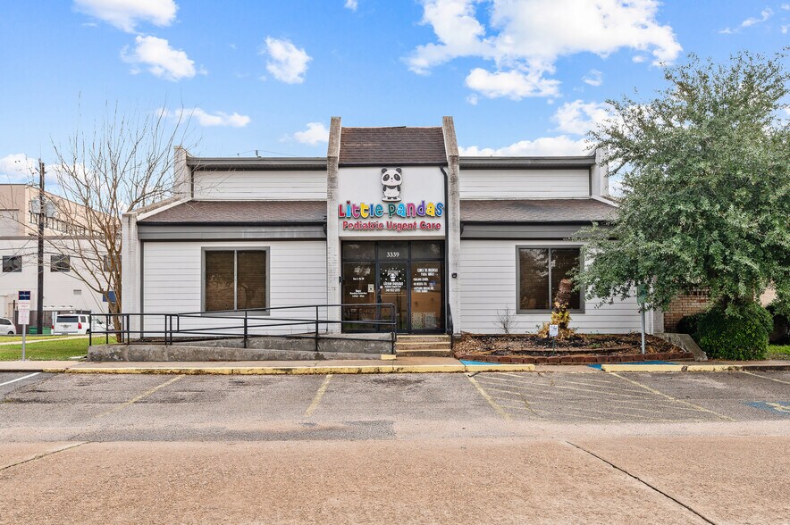 More Photos Of 3339 Fairview St, Pasadena Medical For Lease