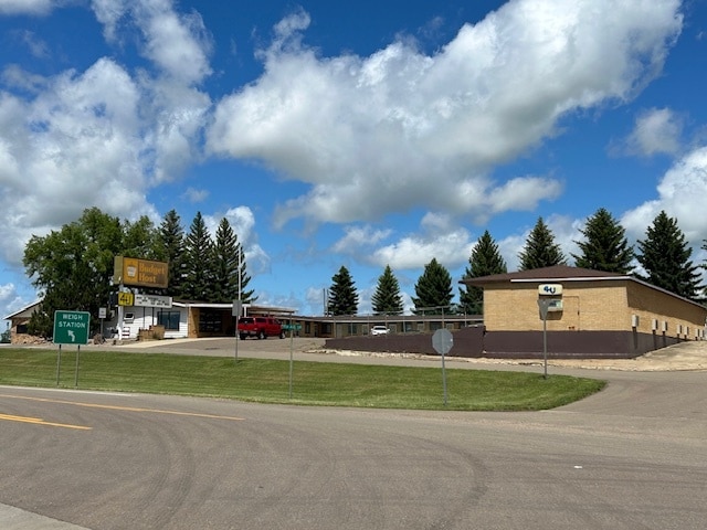 More Photos Of 704 Highway 12 W, Bowman Hotel For Sale