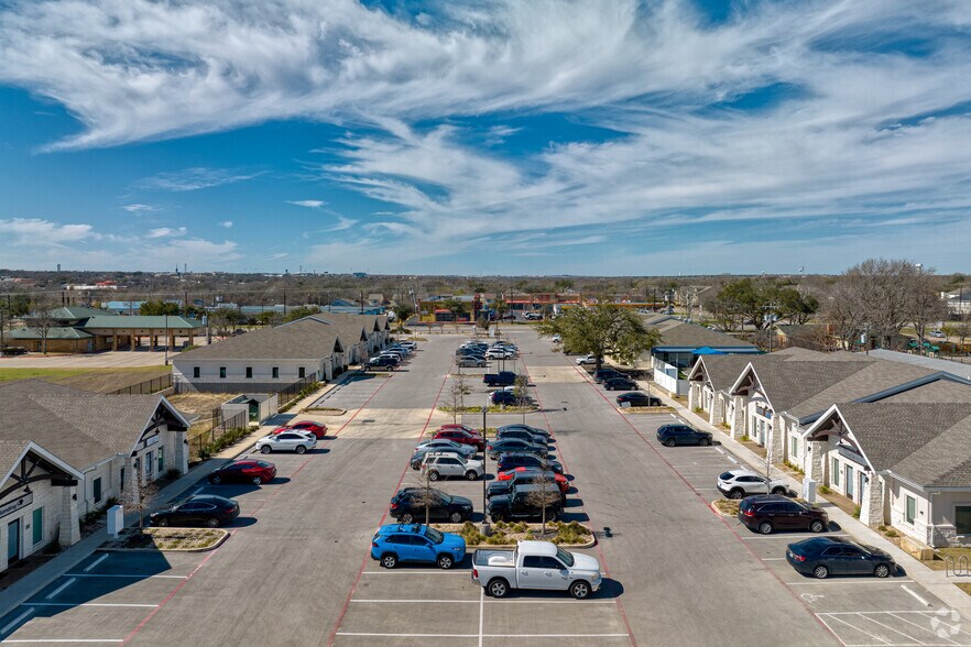 More Photos Of 701 FM 685, Pflugerville Unknown For Lease