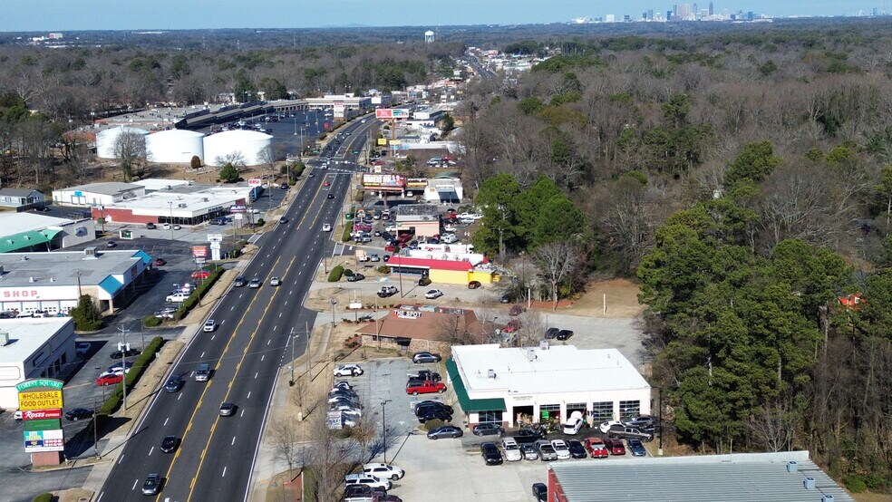 More Photos Of 4894 Jonesboro Rd, Forest Park Freestanding For Sale
