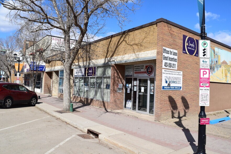 More Photos Of 4730 50 St, Red Deer Storefront Retail Office For Sale