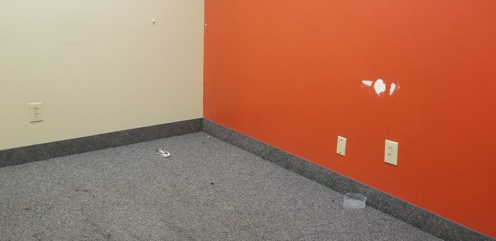 More Photos Of 611 E Weber Rd, Columbus Office For Lease