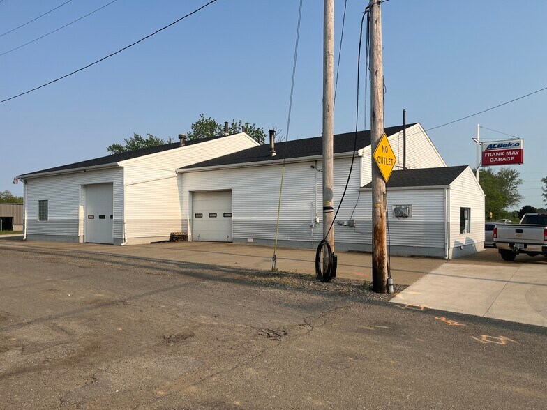 More Photos Of 225 S Seiberling St, Akron Industrial For Sale