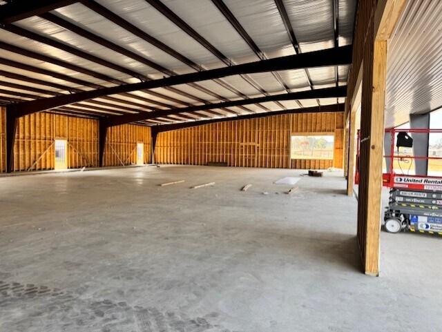 More Photos Of 4380 Roy Rd, Shreveport Flex For Lease