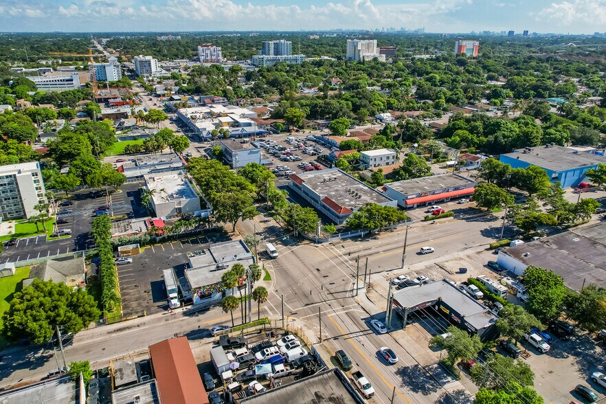 More Photos Of 2901 NW 17th Ave, Miami Office For Sale