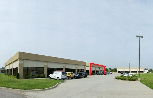 Primary Photo Of 5177 Rosebud Ln, Newburgh Office For Lease