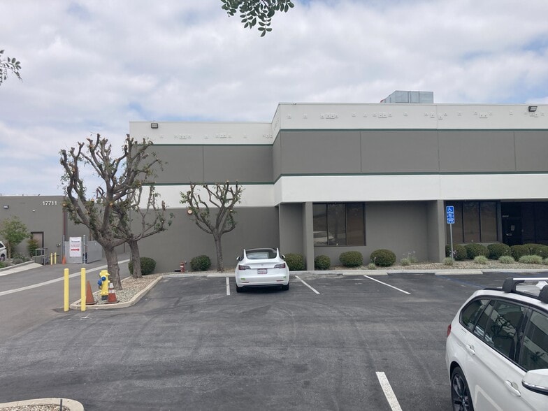 More Photos Of 17721 E Railroad St, City Of Industry Warehouse For Lease