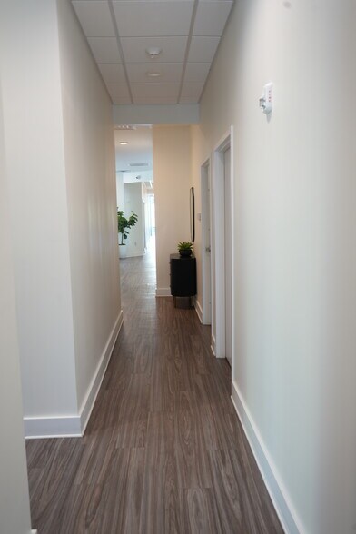 More Photos Of 13553 Atlantic Blvd, Jacksonville Office For Lease