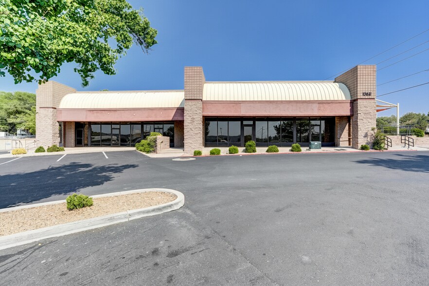 More Photos Of 1365-1385 Iron Springs Rd, Prescott Unknown For Lease