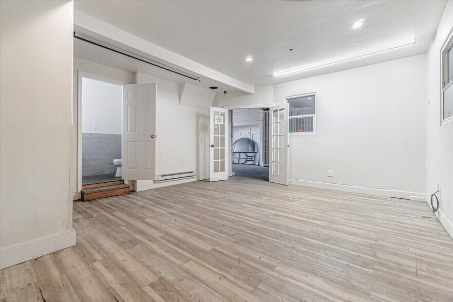 More Photos Of 1606 Harrison St, San Francisco Service For Sale