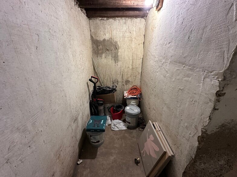 More Photos Of 4519-4523 N Milwaukee Ave, Chicago Apartments For Lease