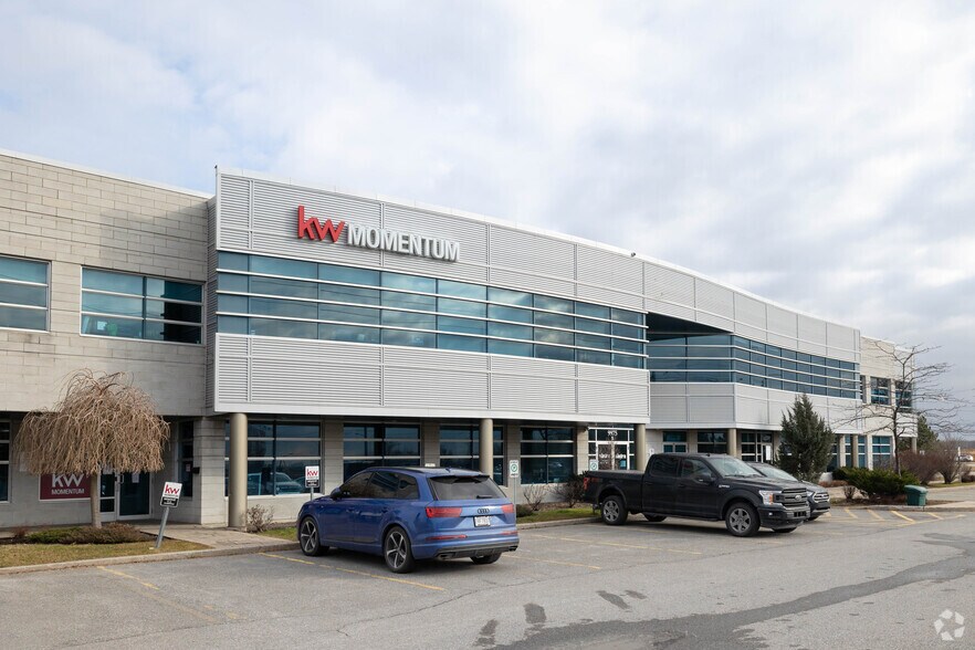 More Photos Of 9955 Rue De Châteauneuf, Brossard Office For Lease