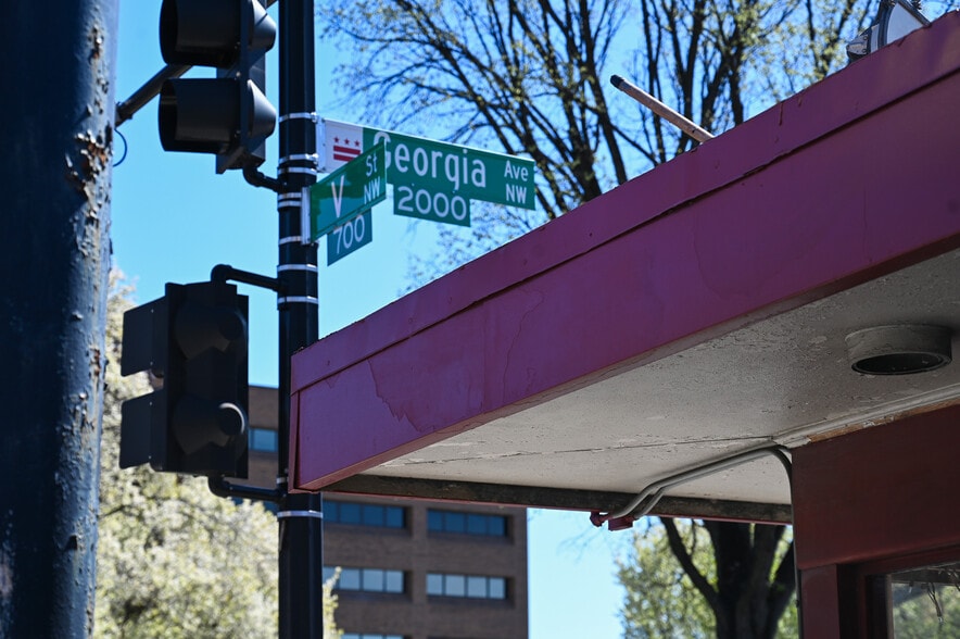 More Photos Of 700 V St NW, Washington Restaurant For Lease