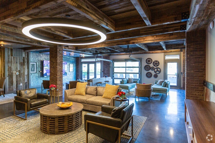 More Photos Of 408 11th Ave N, Nashville Apartments For Lease