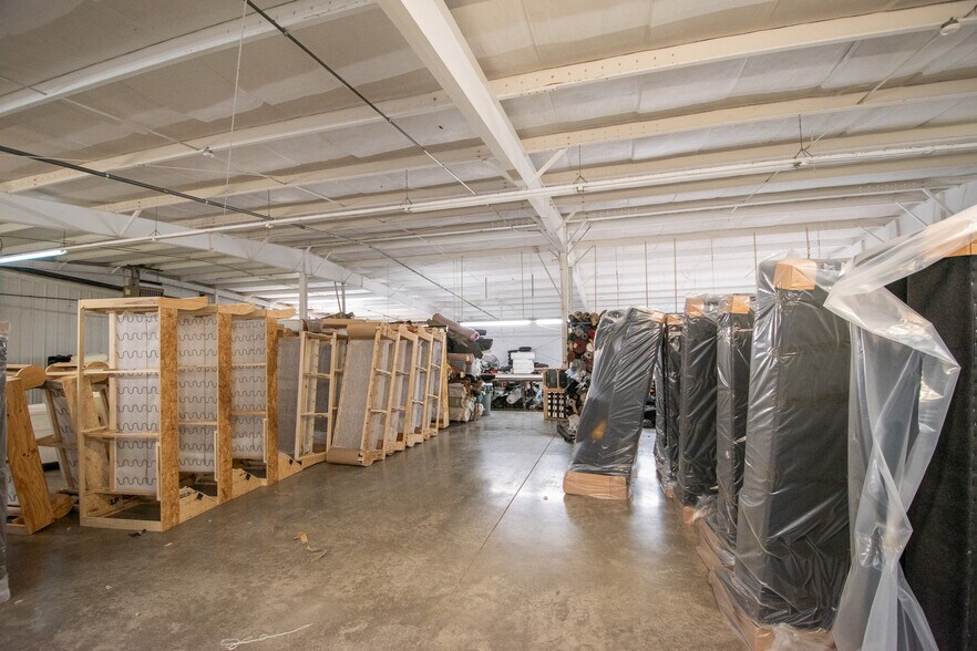More Photos Of 248 W Franklinville St, Staley Manufacturing For Sale