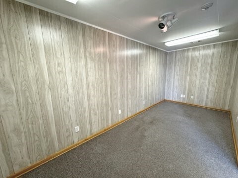 More Photos Of 1902 W Cardinal Dr, Beaumont Office For Lease