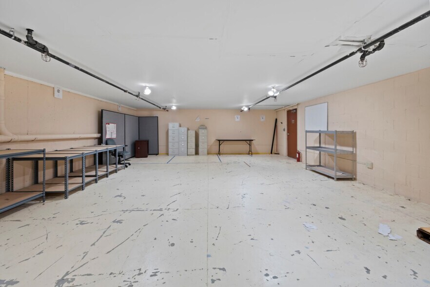 More Photos Of 1374 Whitehorse Hamilton Square Rd, Hamilton Office For Sale