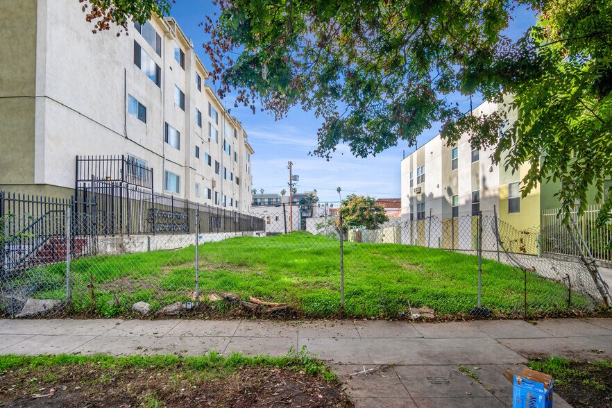More Photos Of 311 S Berendo St, Los Angeles Land For Sale