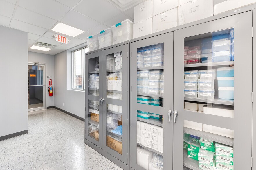 More Photos Of 2940 Lincoln Ave, Oceanside Medical For Sale