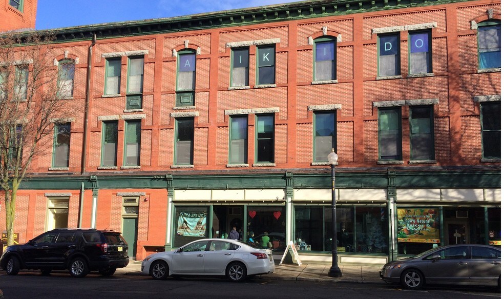 More Photos Of 16 W Blackwell St, Dover Office For Sale