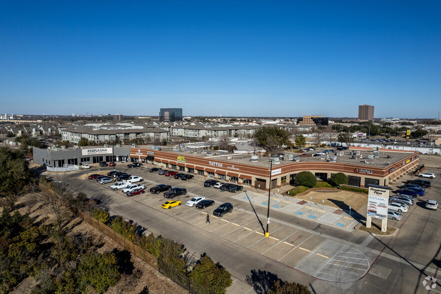 Primary Photo Of 8989 Forest Ln, Dallas Unknown For Lease