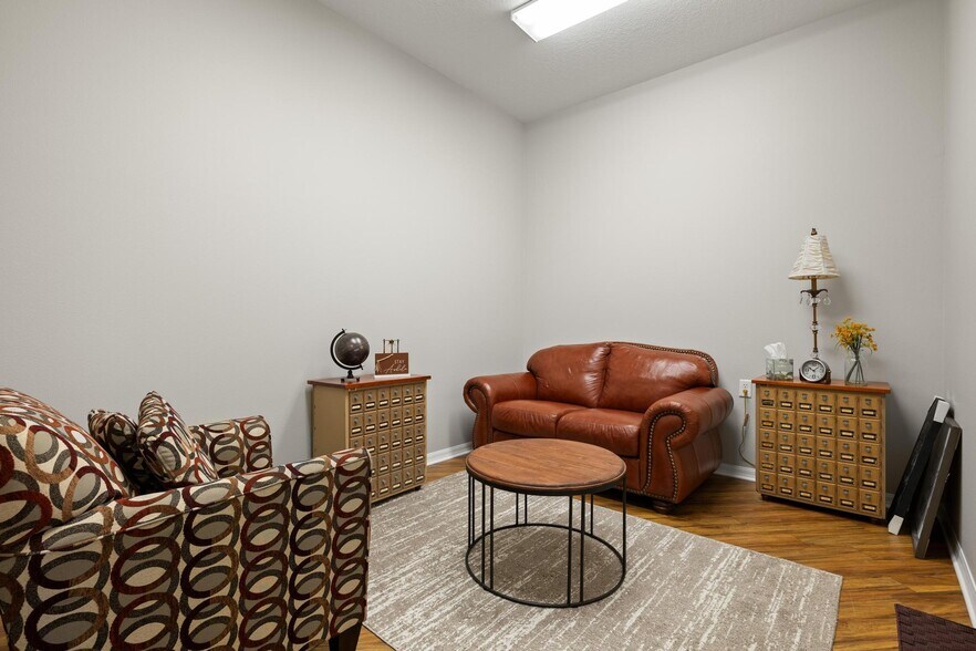 More Photos Of 17929 Hunting Bow Cir, Lutz Healthcare For Sale