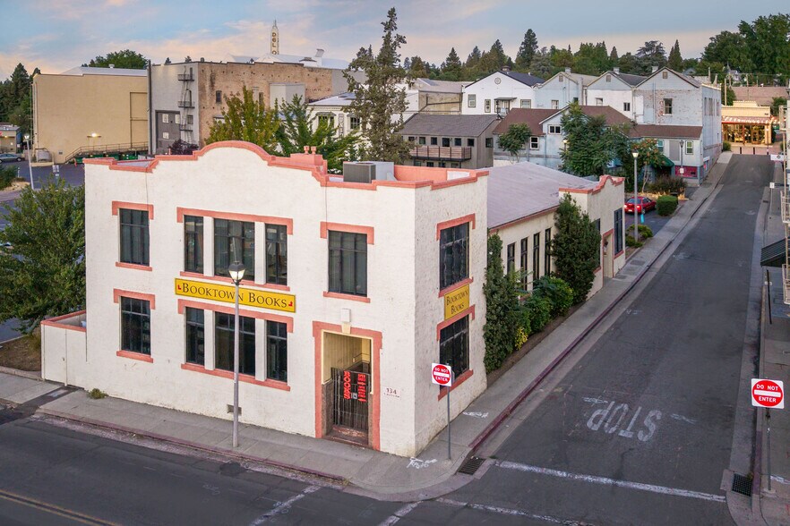 More Photos Of 107 Bank St, Grass Valley Storefront For Sale