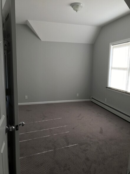 More Photos Of 175 Beach 113th St, Rockaway Park Apartments For Sale