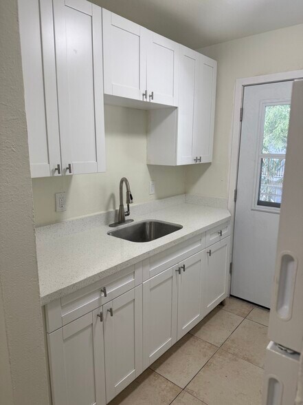 More Photos Of 1511 NE 8th St, Homestead Apartments For Sale