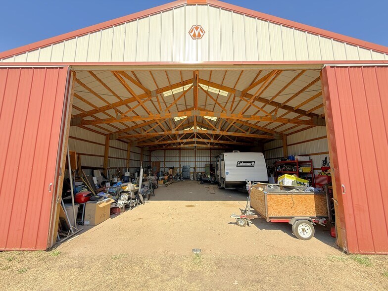 More Photos Of 309 Curtis st, Arriba Industrial For Sale