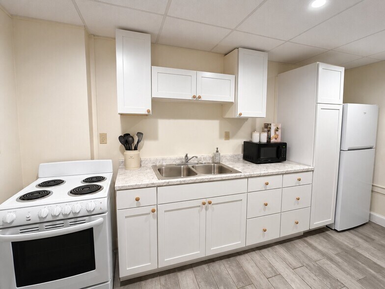 More Photos Of 49-51 Park Ave, Binghamton Apartments For Sale