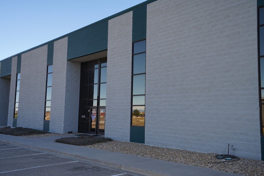 More Photos Of 3773 Monarch St, Frederick Warehouse For Lease
