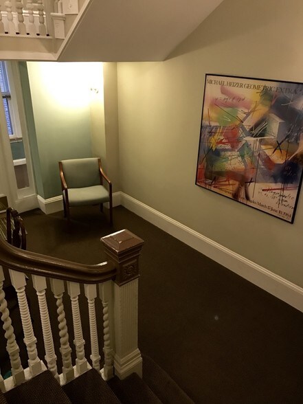 More Photos Of 1583 Beacon St, Brookline Office For Sale
