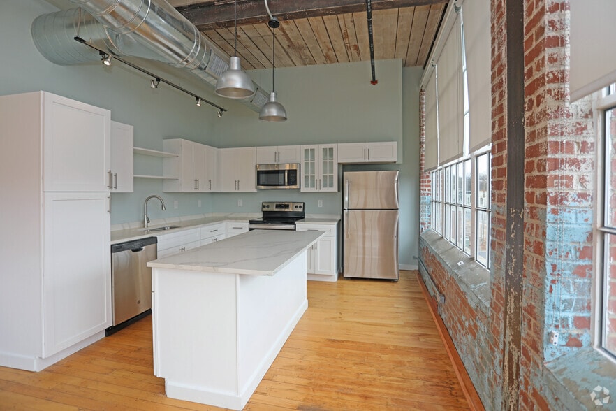 More Photos Of 116 E Main St, Haw River Apartments For Lease