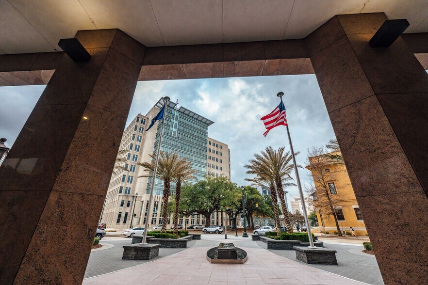 More Photos Of 445 North Blvd, Baton Rouge Office For Lease