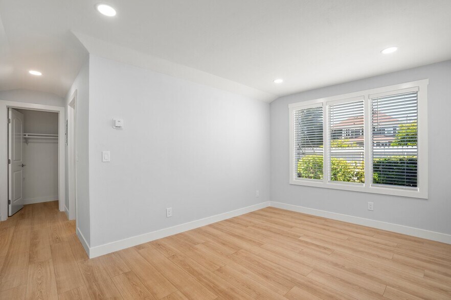 More Photos Of 315 Grand Blvd, San Mateo Apartments For Sale