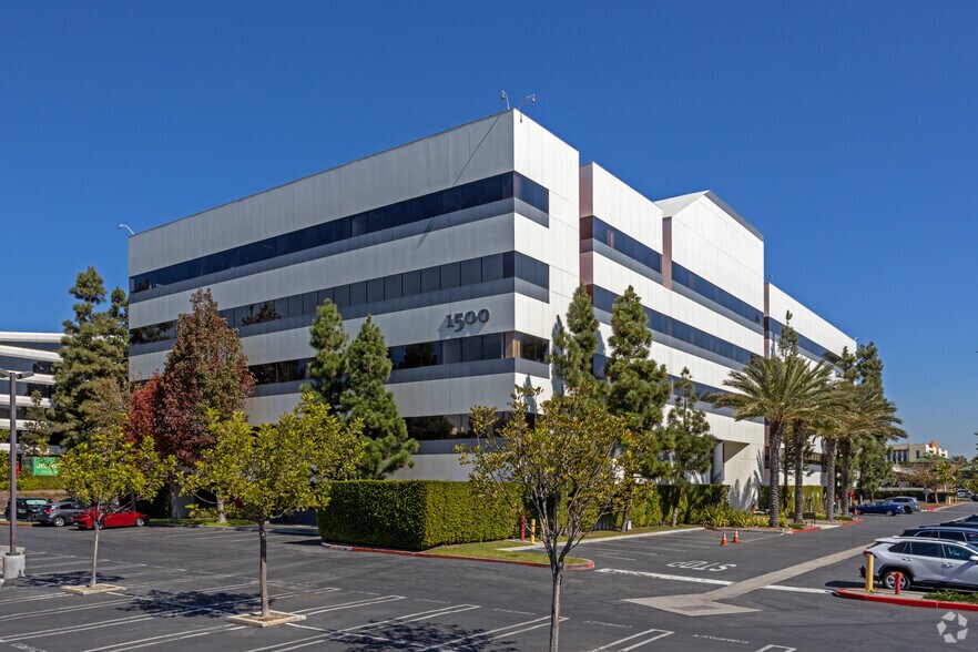 More Photos Of 1500 Rosecrans Ave, Manhattan Beach Office For Lease