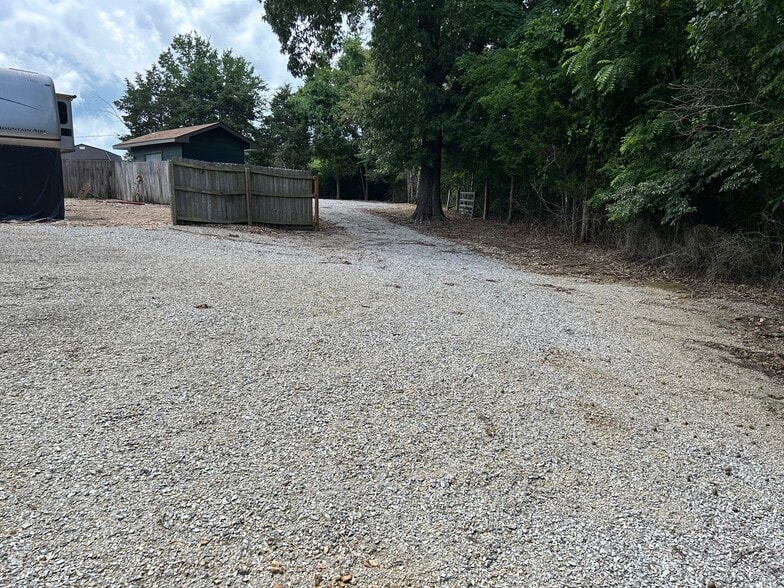 More Photos Of 4161 Hwy 62 SW, Mountain Home Restaurant For Sale