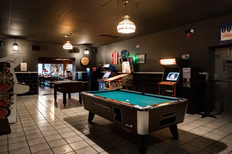 More Photos Of 8848 Joseph Campau St, Hamtramck General Retail For Sale