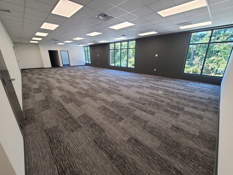 More Photos Of 1628 Main St, Wake Forest Storefront Retail Office For Lease