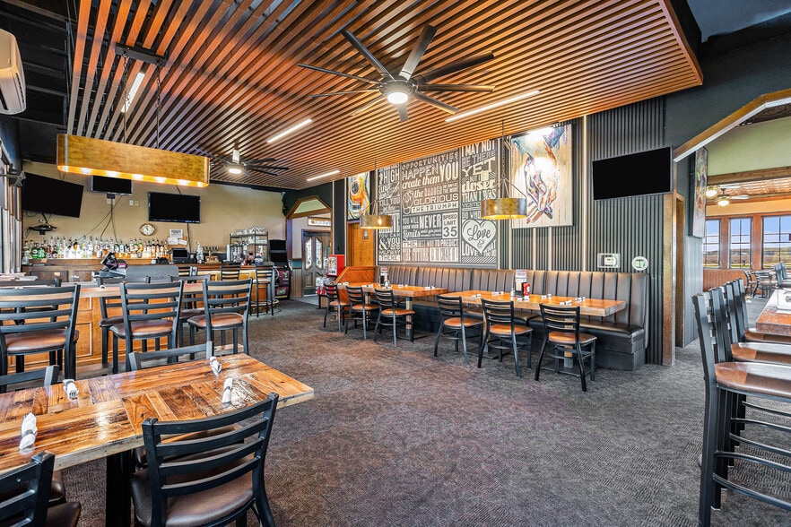 More Photos Of 2280 S Reese Rd, Reese Restaurant For Sale