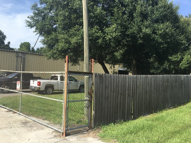 More Photos Of 6895 State Road 60 W, Mulberry Warehouse For Lease