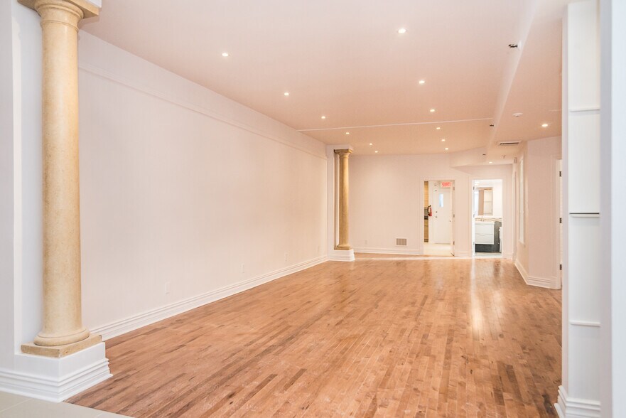 More Photos Of 4363 Rue Saint-Denis, Montréal Storefront Retail Office For Lease