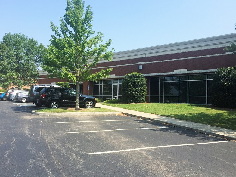 More Photos Of 3012 Business Park Cir, Goodlettsville Office Residential For Lease
