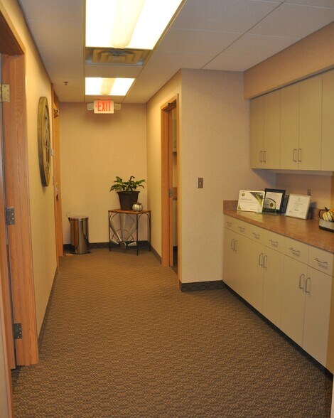 More Photos Of 3717 23rd St S, Saint Cloud Office For Lease